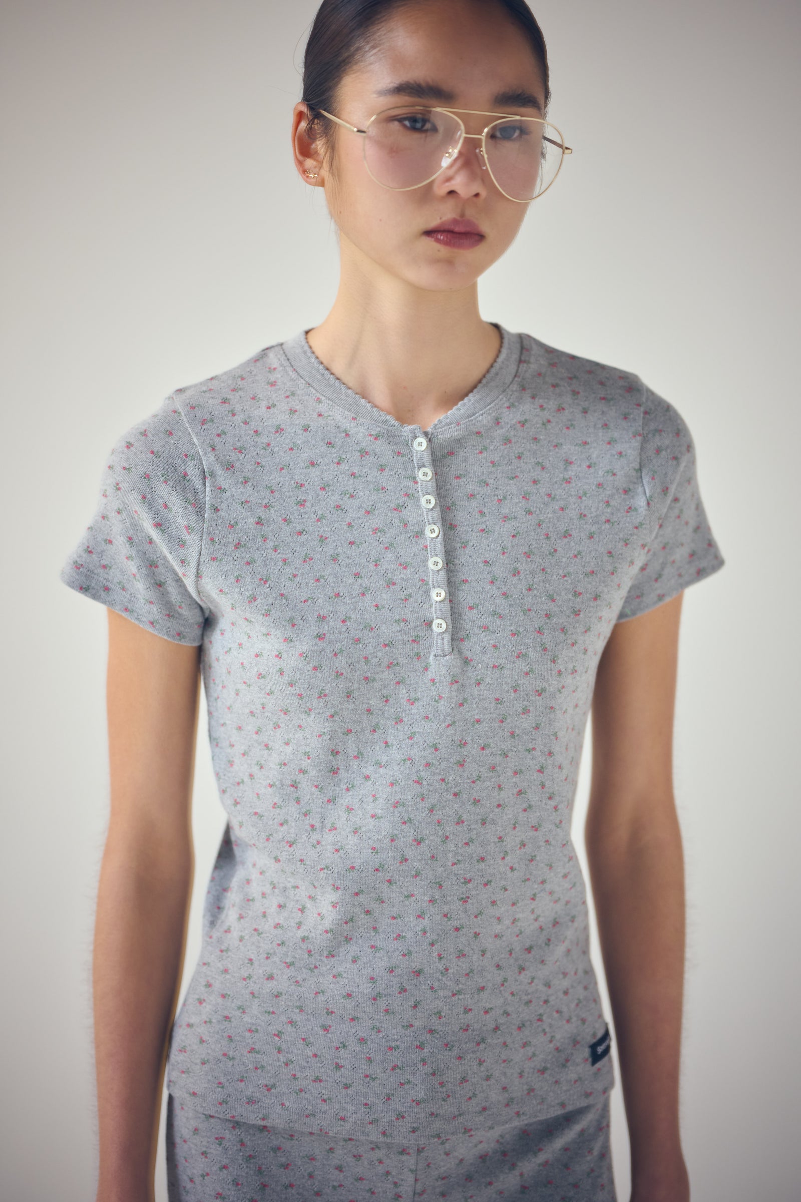 SEA FLORAL EYELET HENLEY-NECK H/S TEE