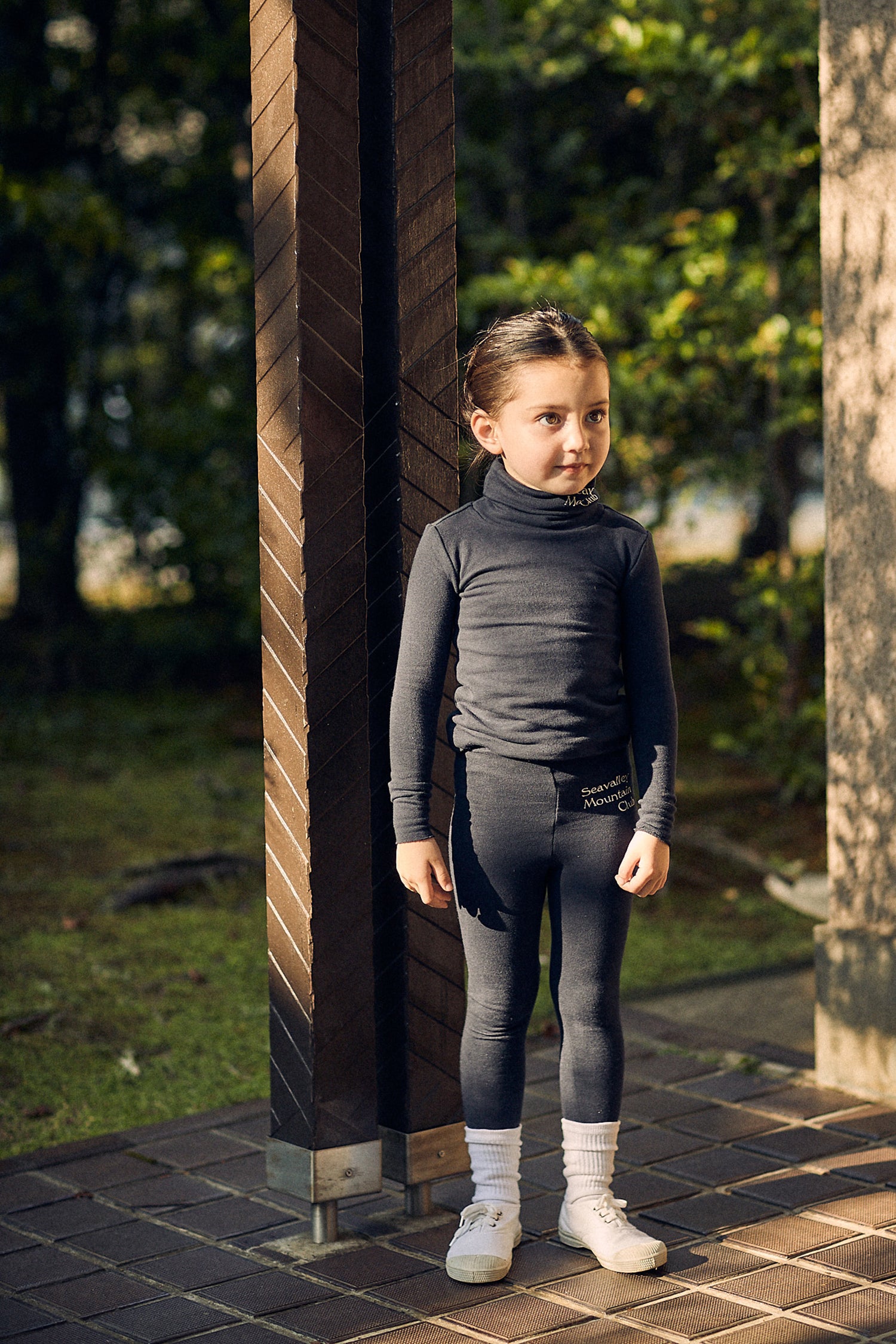SEA CHIBI ”Seavalley Mountain Club” TURTLE NECK TOP SEA CHIBI ”Seavalley Mountain Club” TURTLE NECK TOP