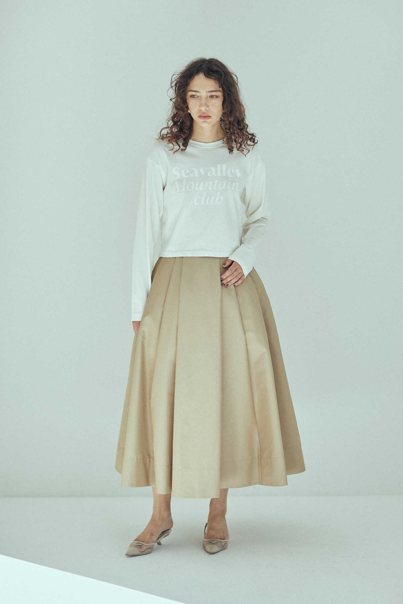 SEA CHINO PLEATED SWAN SKIRT