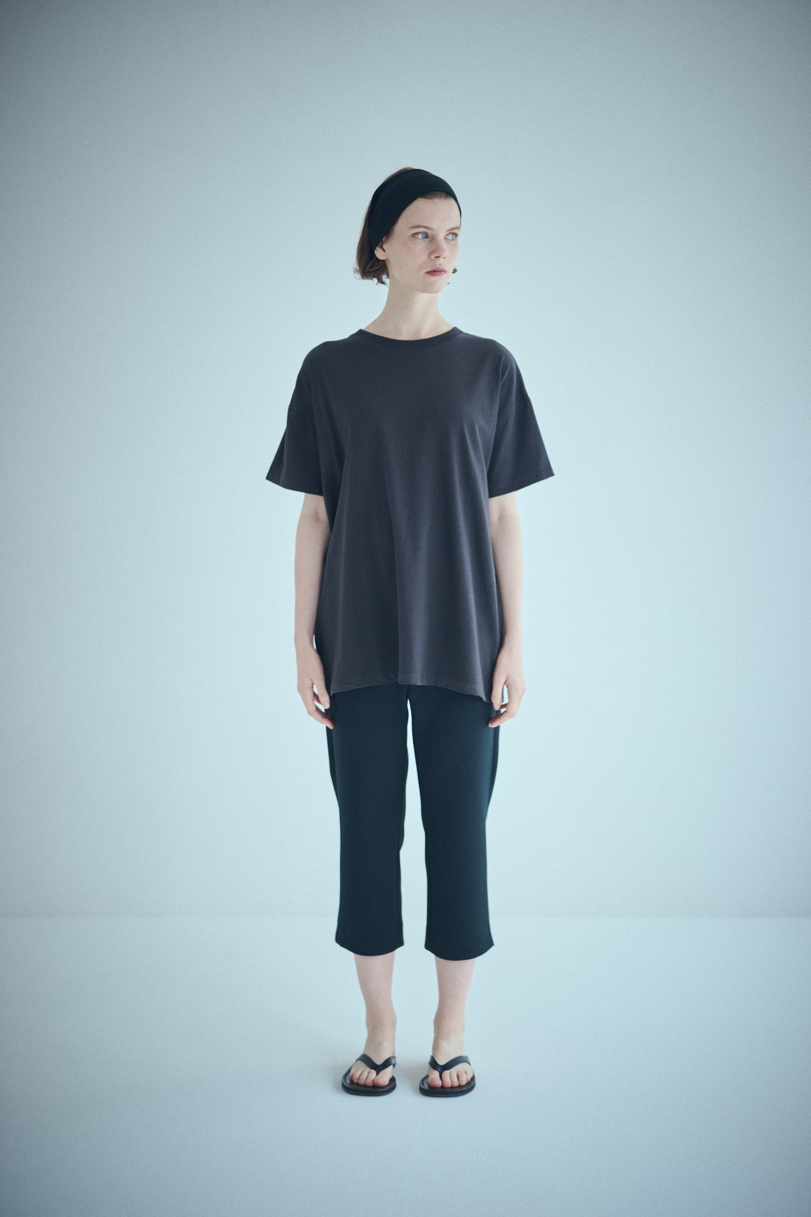 パンツ SEA MINIMAL CROPPED TROUSERS SEA MINIMAL CROPPED TROUSERS