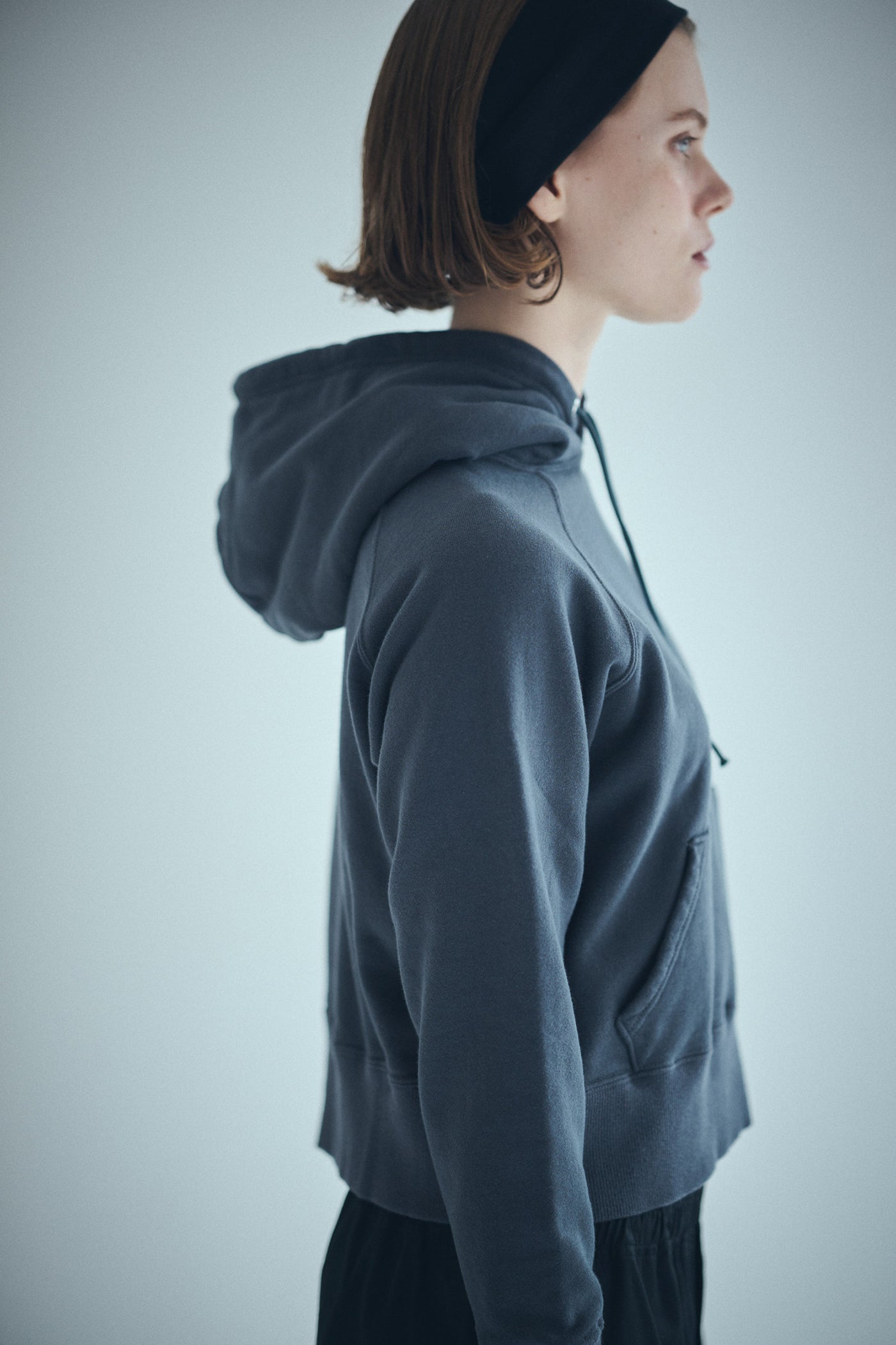 SEA COMPACT RAGLAN SWEAT HOODIE