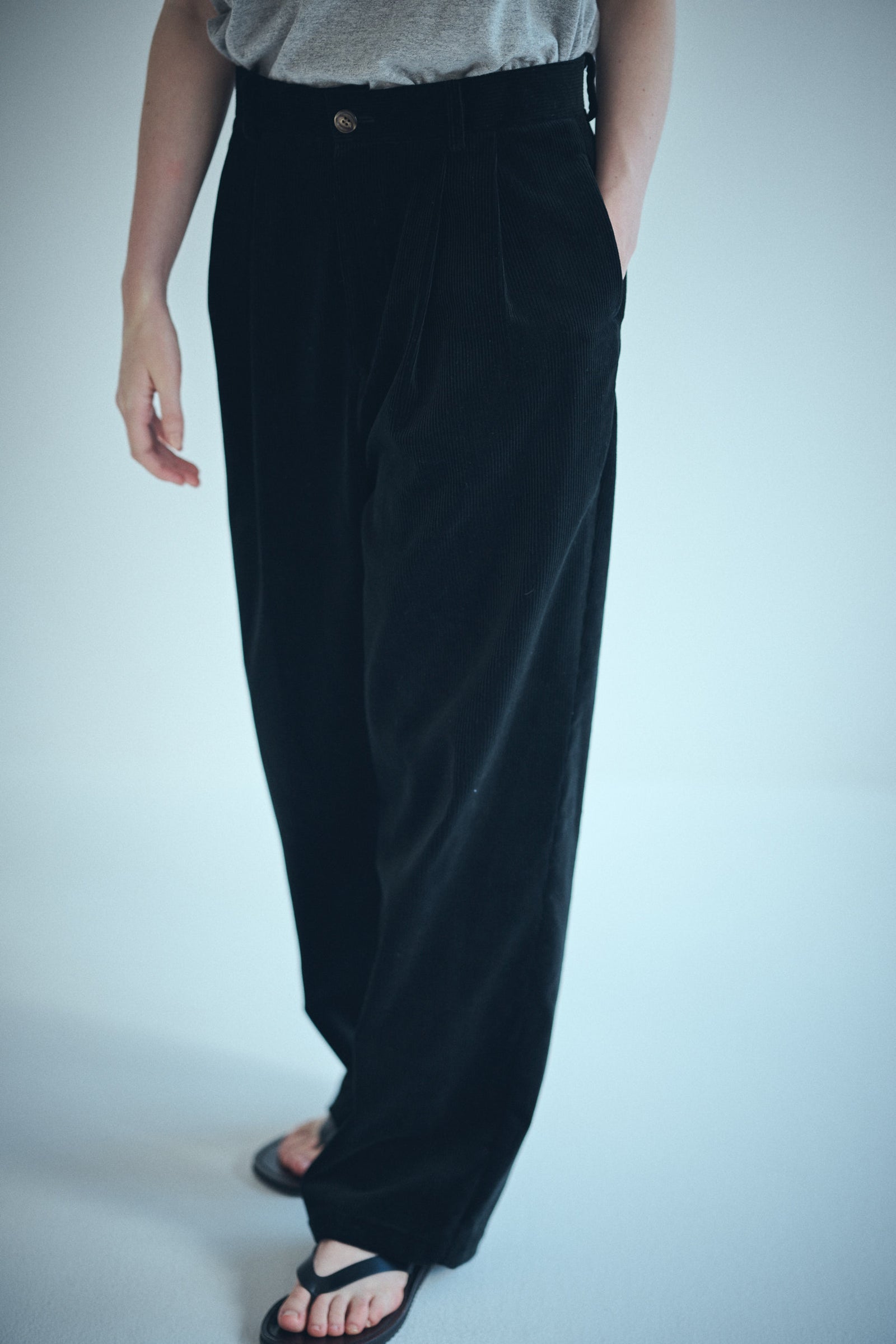 SEA CORDUROY WIDE TROUSERS