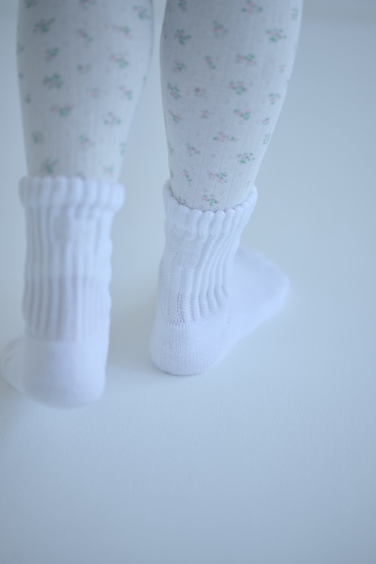 SEA SEAVALLEY MOUNTAIN CLUB LOOSE SOCKS