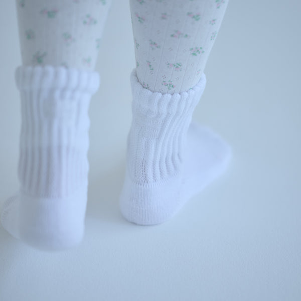 SEA SEAVALLEY MOUNTAIN CLUB LOOSE SOCKS