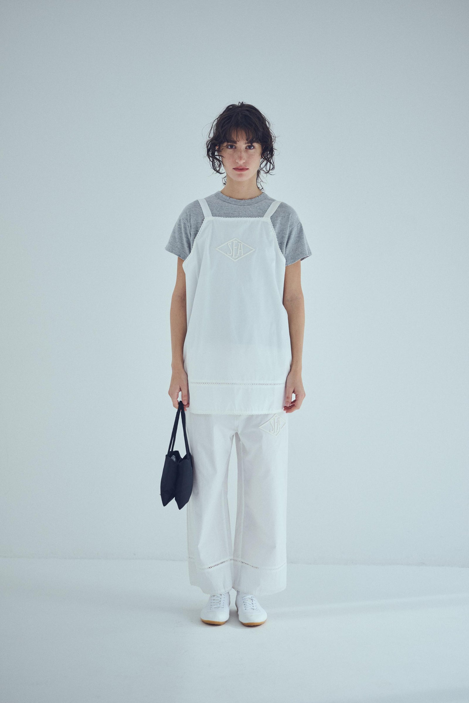 SEA EMBROIDERY LACE TUNIC