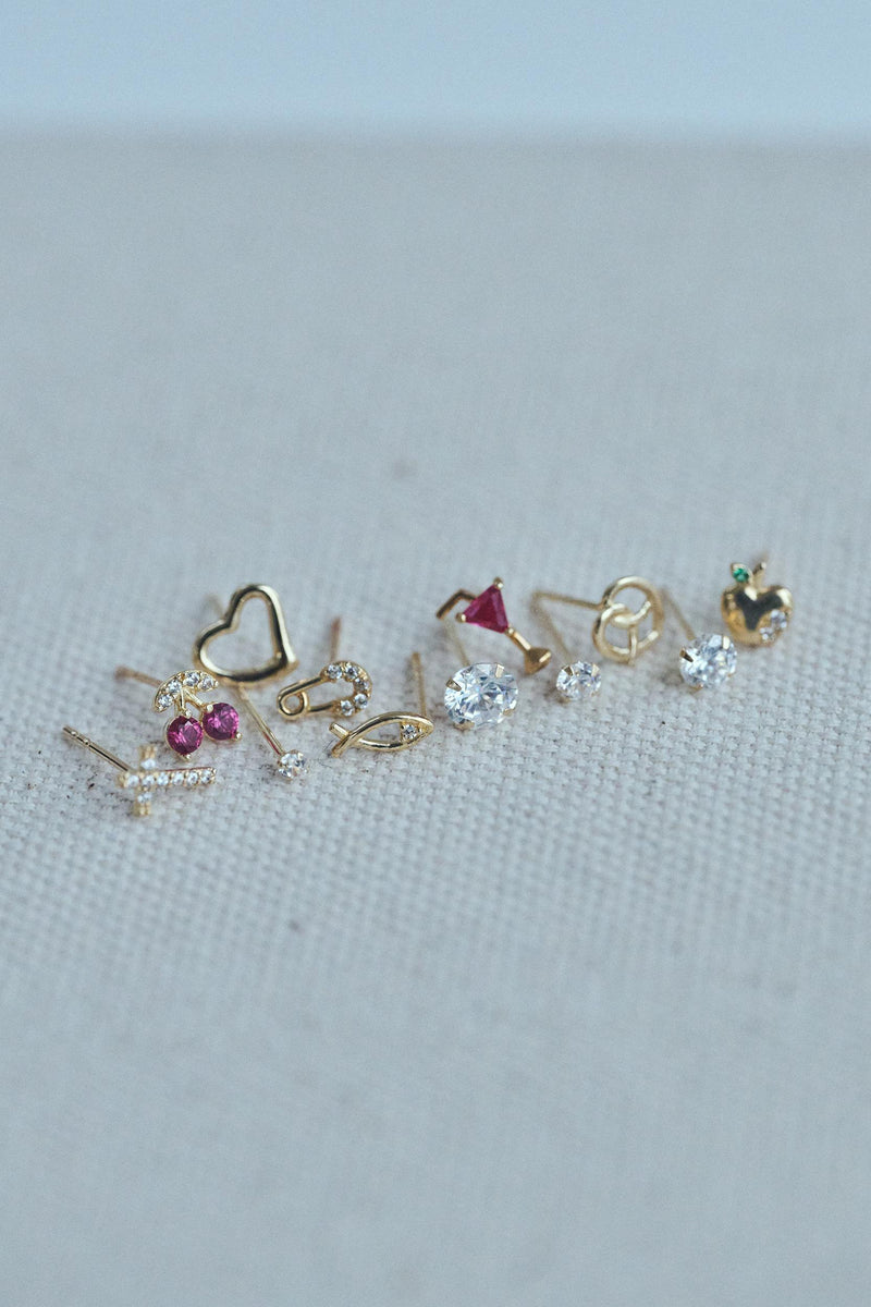 SEA 14K OPEN HEART EARRING