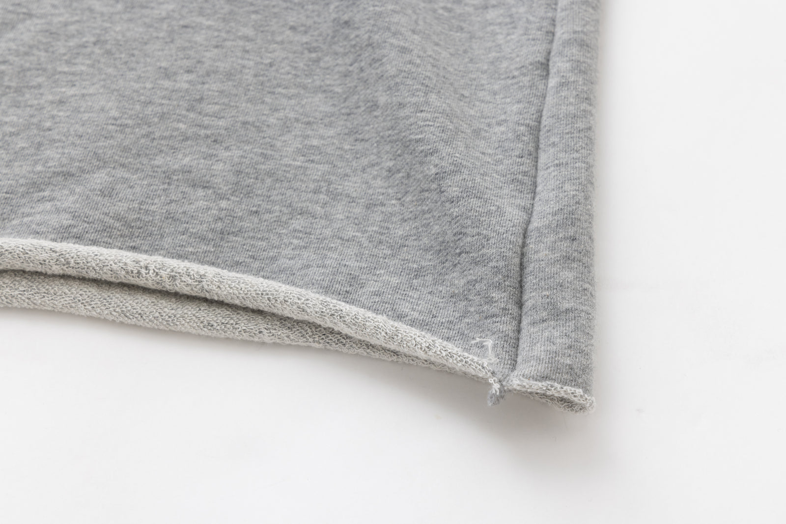 SEA CHIBI ”Seavalley Mountain Club” TURTLE NECK TOP
