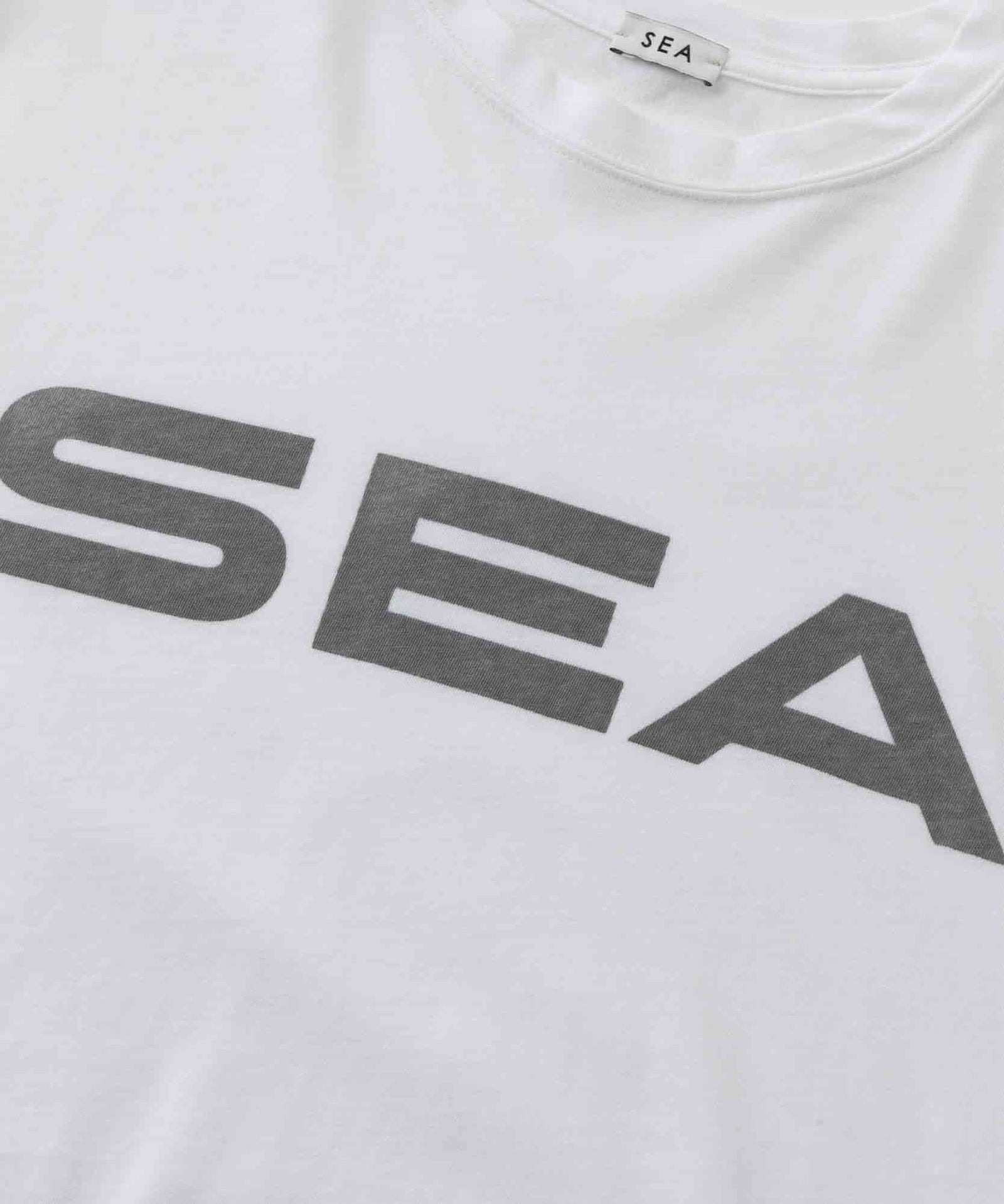 SEA GRAPHIC L/S TEE (SEA)