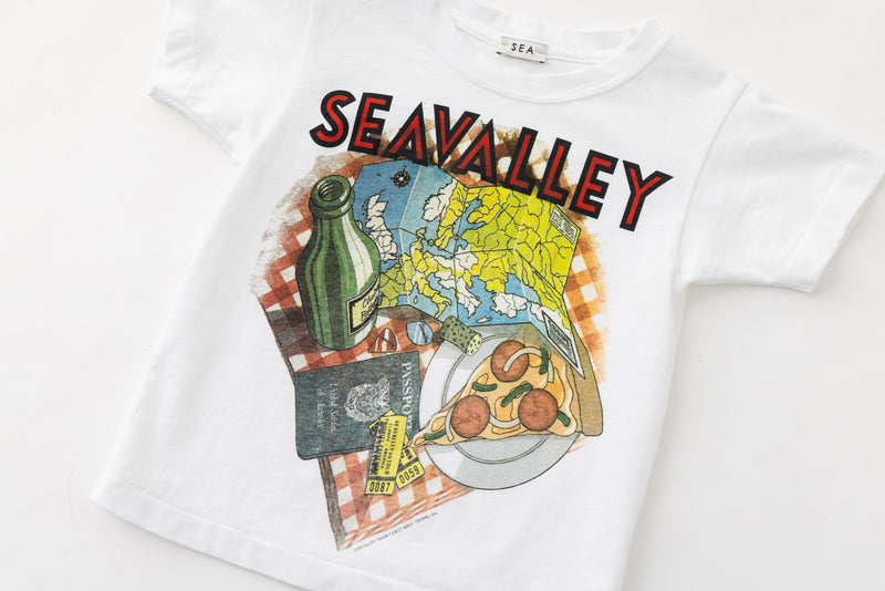 [PRE ORDER] SEA CHIBI GRAPHIC TEE (SEAVALLEY PIZZA SHOP TEE）
