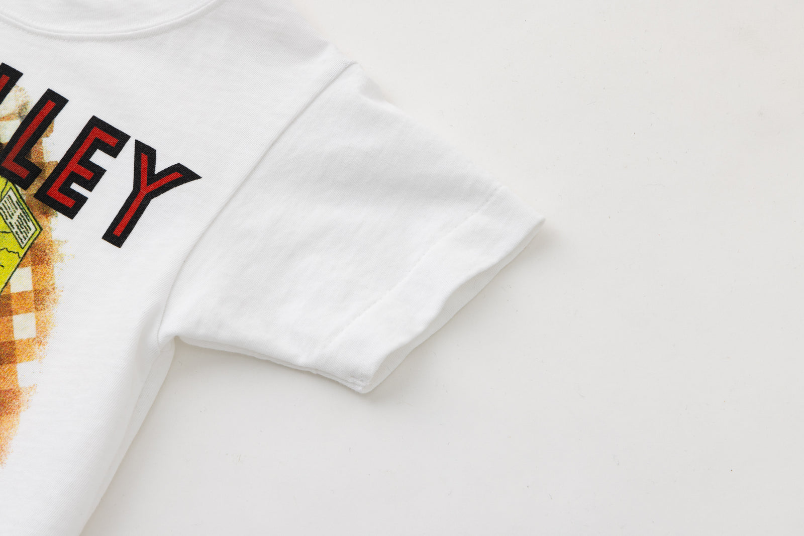 SEA CHIBI GRAPHIC TEE (SEAVALLEY PIZZA SHOP TEE）