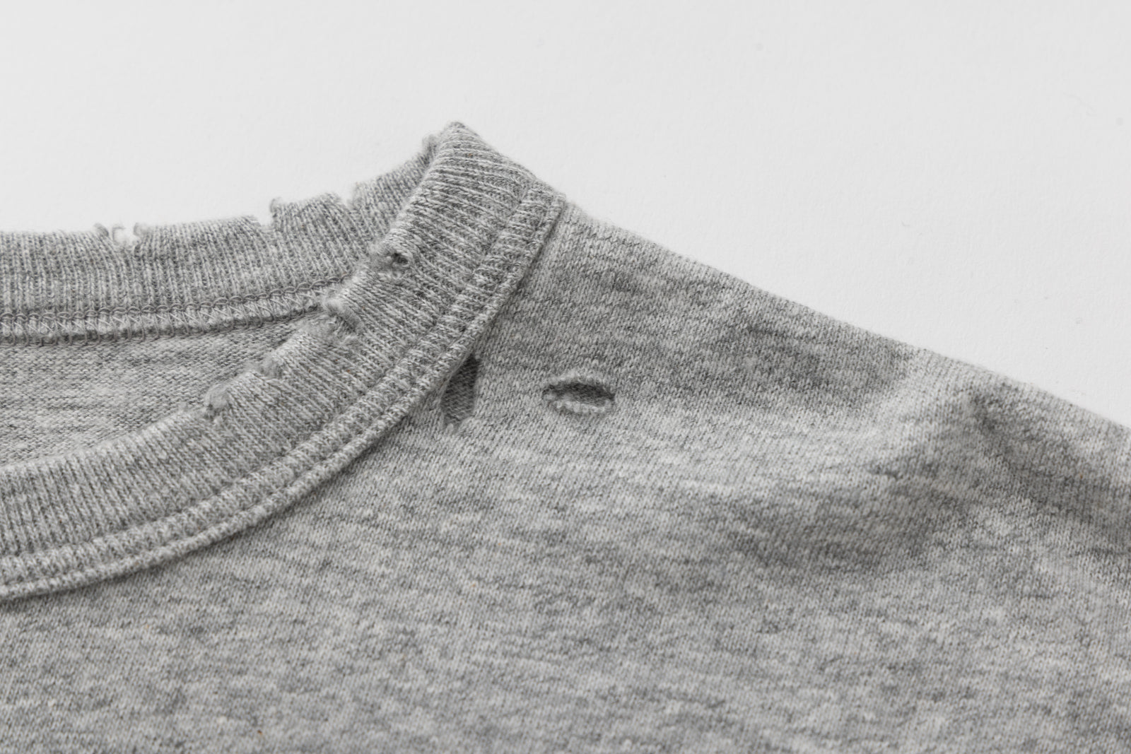 VINTAGE 88 DAMAGED SHORT LACE TEE – SEA