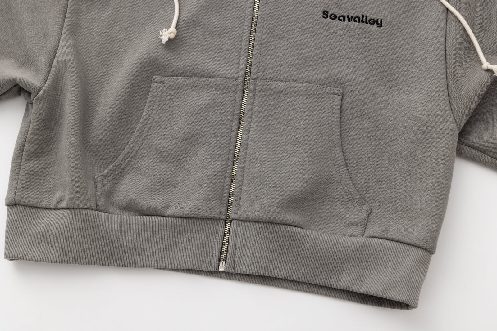 新品同様 SEA Seavalley フェードスウェット ジップフーディグレー 新品同様 SEA Seavalley フェードスウェット ジップフーディグレー