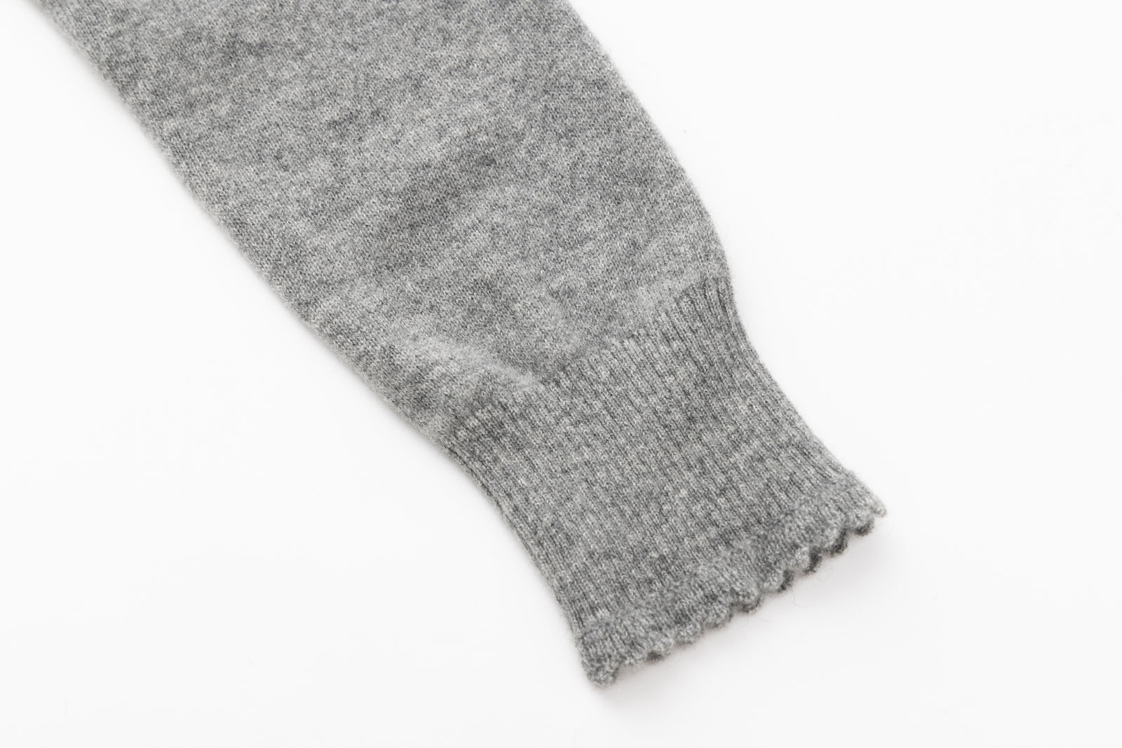 SEA CASHMERE FRILL KNIT CARDIGAN