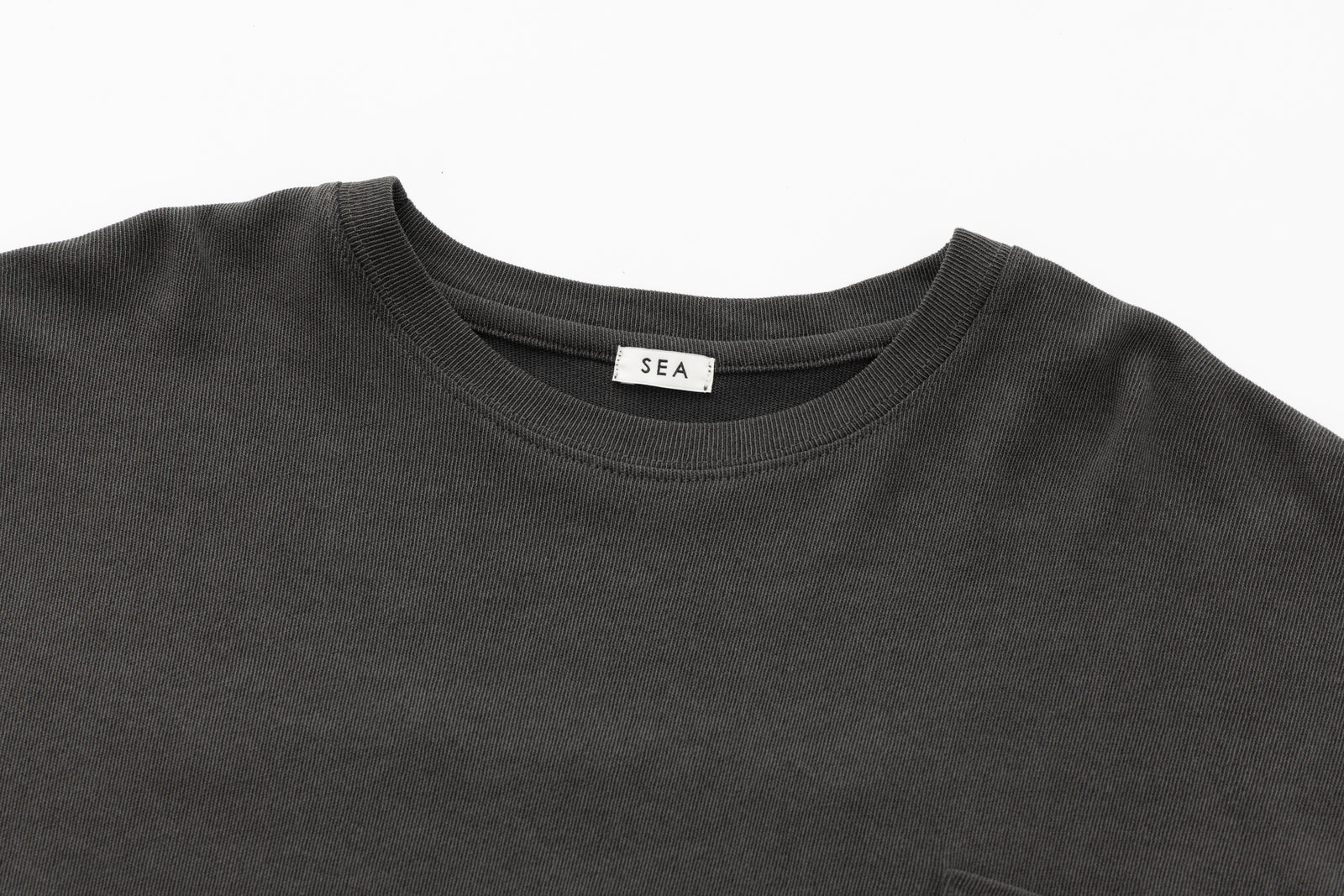 SEA GRAPHIC L/S POCKET TEE (Hibiscus Seavalley)