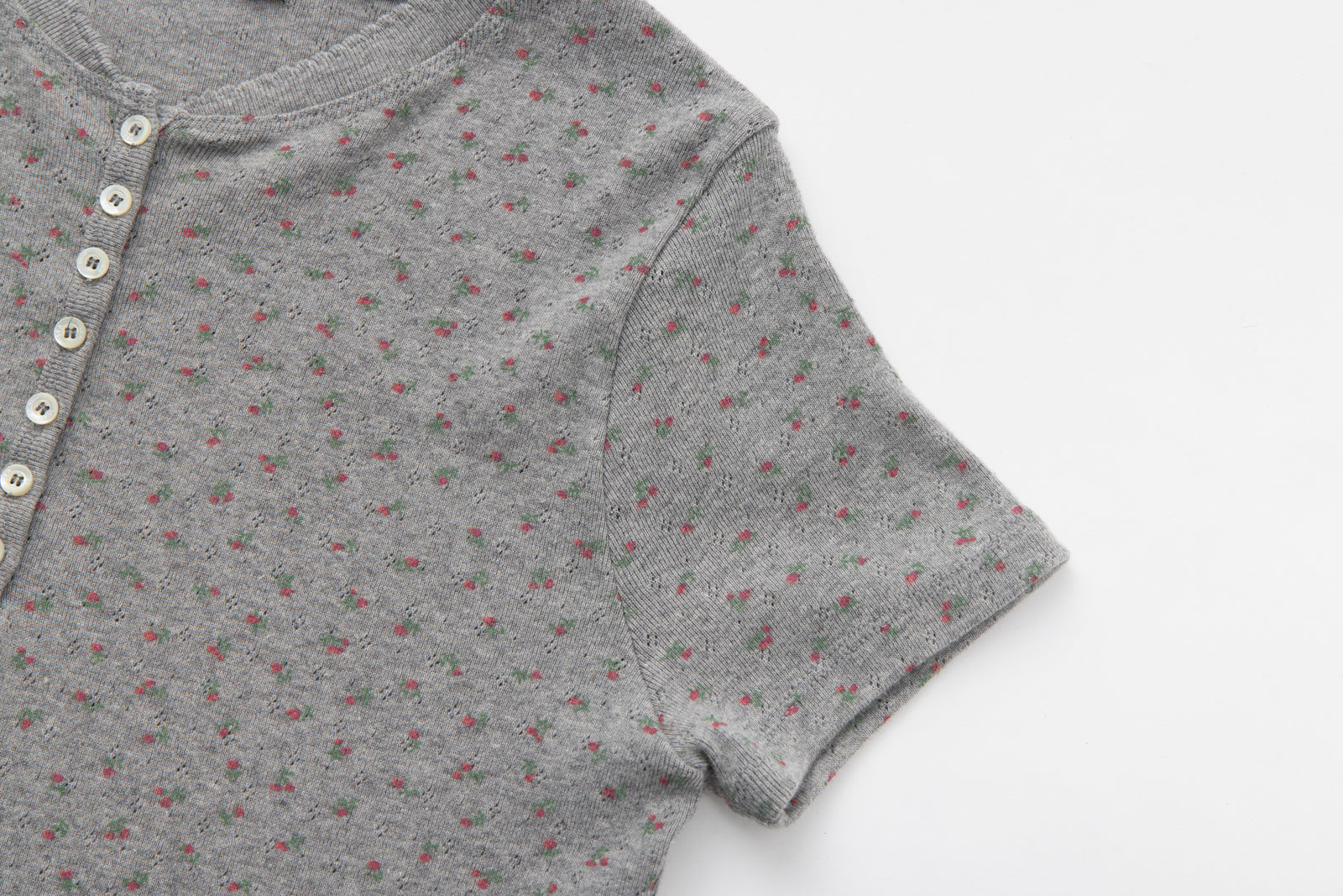 SEA FLORAL EYELET HENLEY-NECK H/S TEE