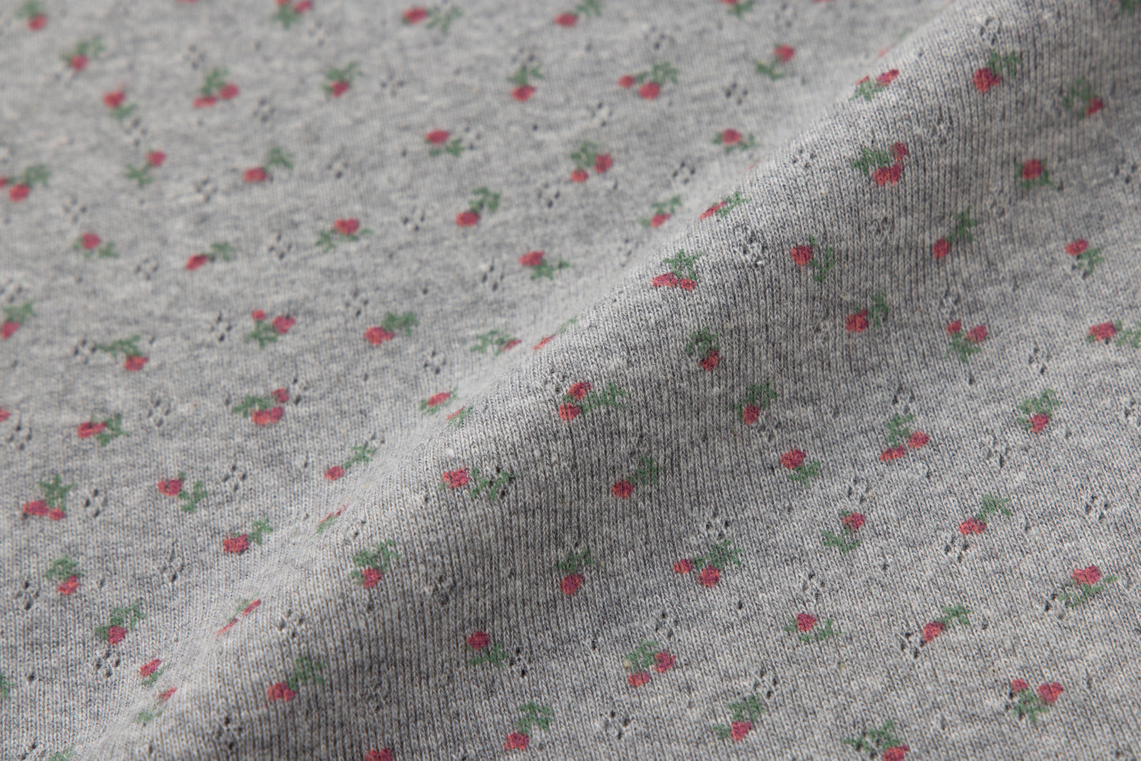 SEA FLORAL EYELET HENLEY-NECK H/S TEE