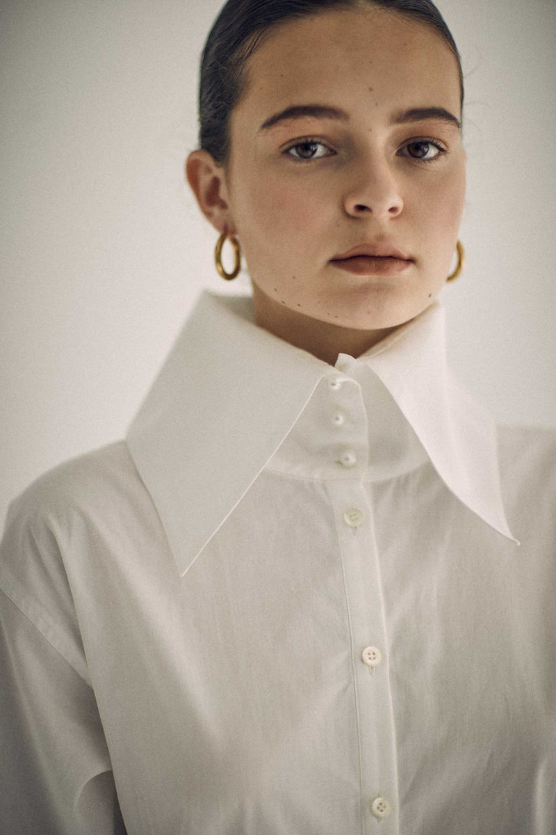 SEA BROADCLOTH BIG COLLAR PEARL SHIRT