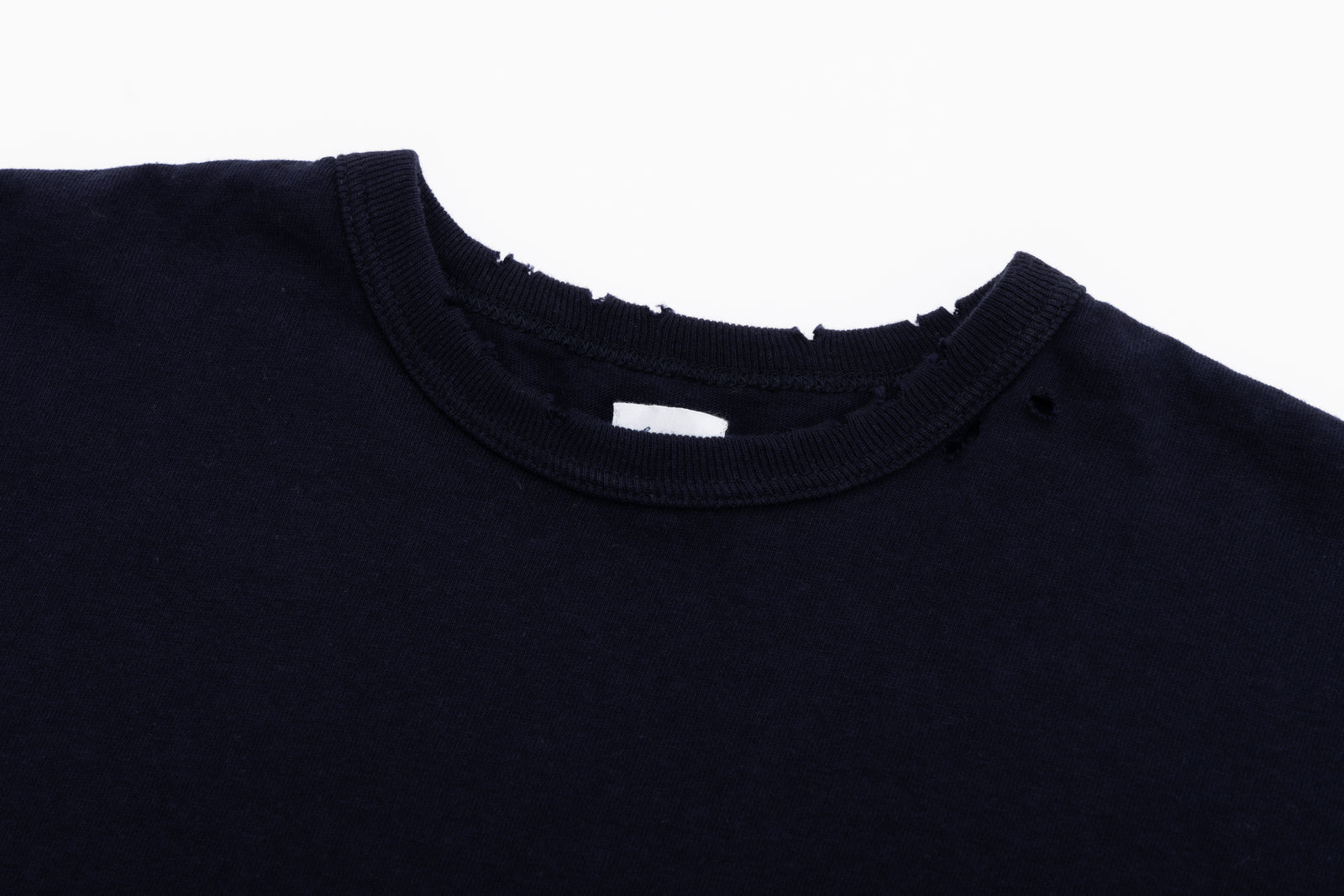 SEA VINTAGE 88 RIPPED SHORT TEE